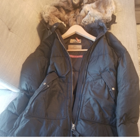 Women's Parajumper Black Fur-Trimmed Parka - Picture 2 of 6